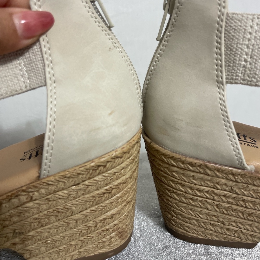 CliffsbyWhiteMountain Blake Beige ElasticCross Strap Wedge SandalsSize 9.5M(B11🤩 - Picture 8 of 9